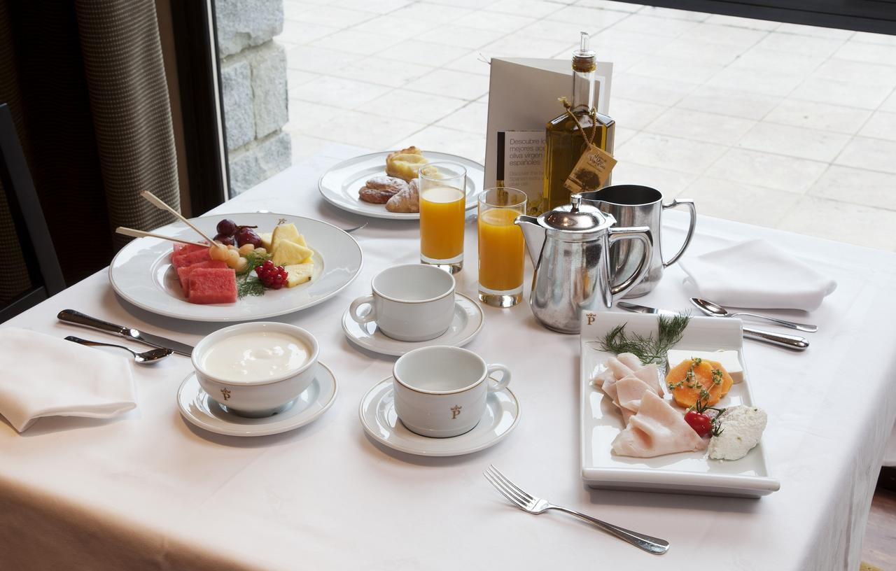 Parador De Vielha Eksteriør billede